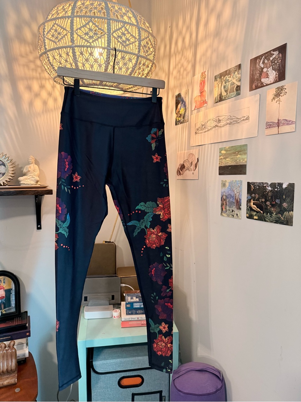 Women's High-Rise Floral Leggings - Black with Multicolor Print